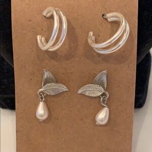 💐5/25 hoop faux pear shaped pearl leaf earrings